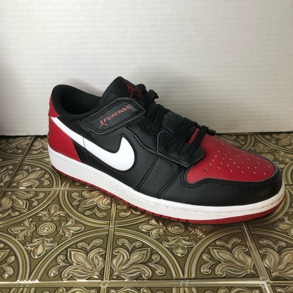 NIKE AIR JORDAN 1 LOW FLYEASE (GS) Jordan Black and Red Sneakers Men’s size 8 - Picture 4 of 16